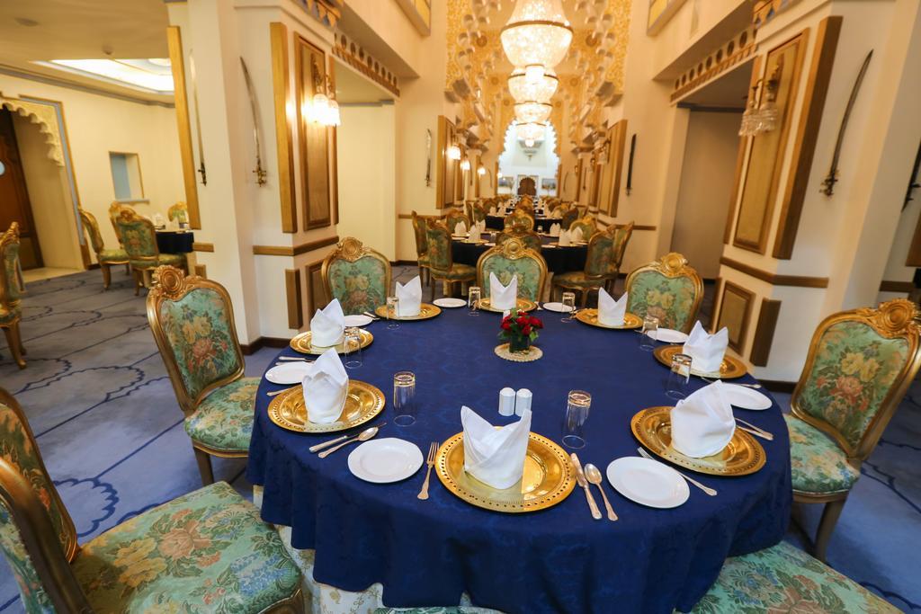 Taj Fateh Prakash Palace Udaipur Luaran gambar